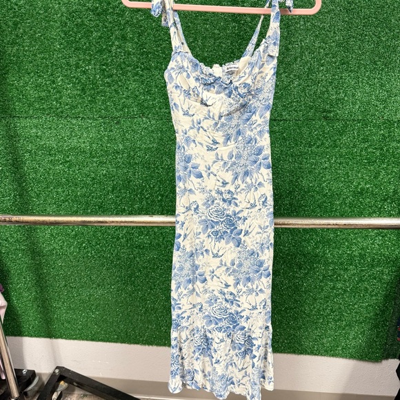 Reformation Nikita Dress - Picture 2 of 5